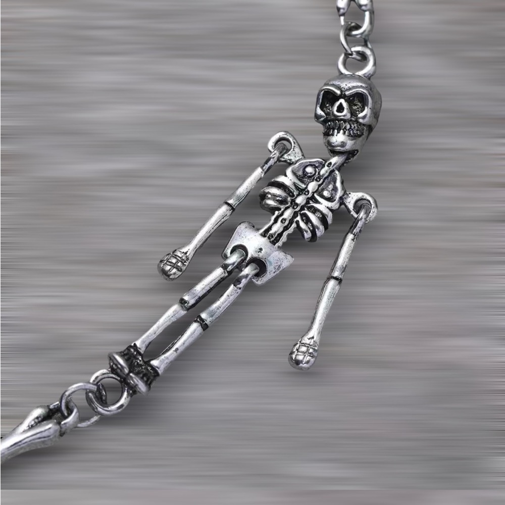 Skull Skeleton Dark Personality Jewelry Creative Retro Punk Style 8” Bracelet - Picture 2 of 2